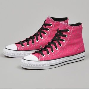 Converse Pink High-Top Sneakers 9.5 ladies EUC not easily found